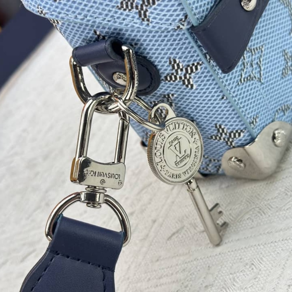 Louis Vuitton Soul Trunk Bag Monogram Blue 19Cm M15035 - Image 4