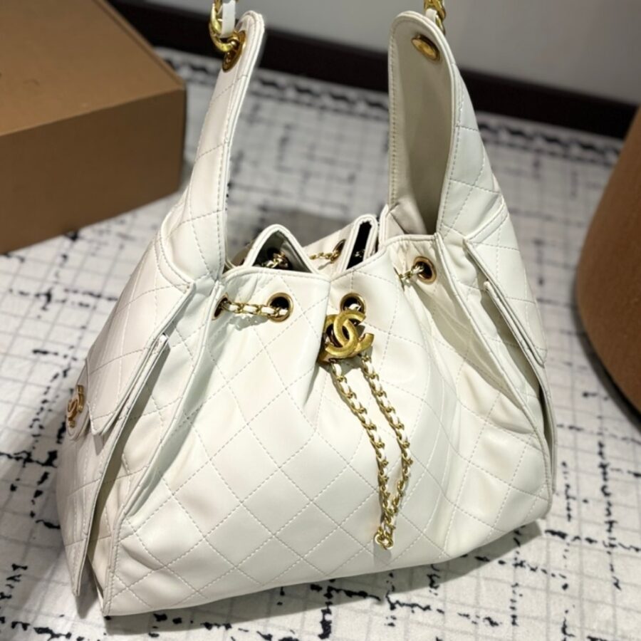Alternative view of Chanel 25 Medium Handbag Shiny And Gold Tone Metal White 34cm AS5293 B20304 10601