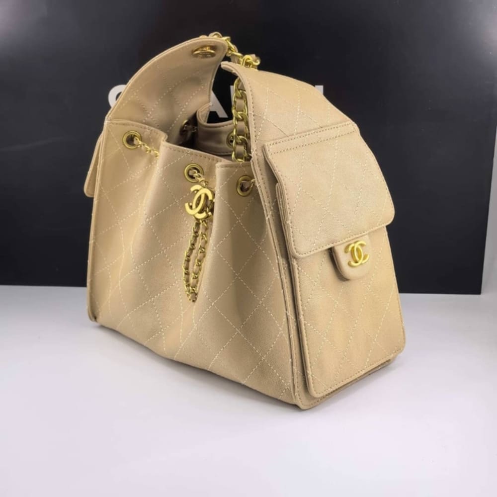 Chanel 25 Small Handbag Grained And Gold Tone Metal Beige 26cm - Image 3