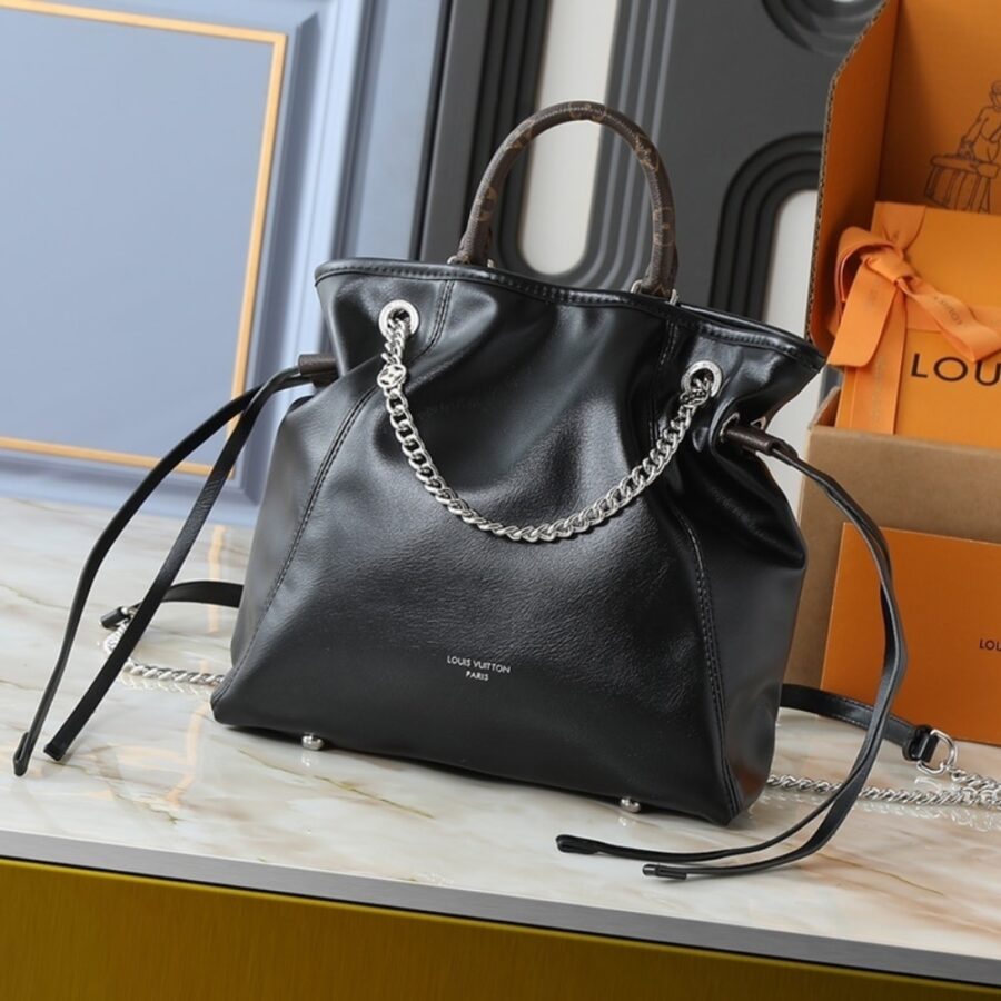 Alternative view of Louis Vuitton Off Duty Backpack Vibe Black 25cm M25522
