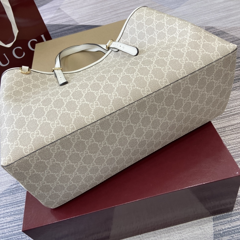 Gucci Gg Emblem Large Tote Bag Beige And White Coated Fabric 38cm 815213 Fad6l 9641 - Image 8