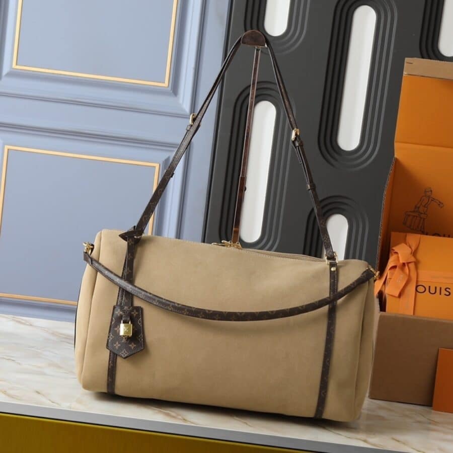 Alternative view of Louis Vuitton GM Express Travel Hazelnut 45Cm M26451