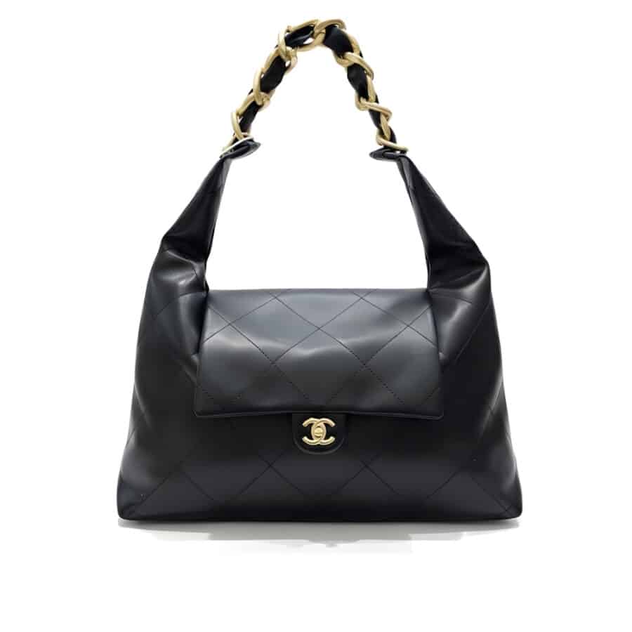 Chanel Maxi Hobo Bag Black Leather 43Cm AS5839 B22140 94305