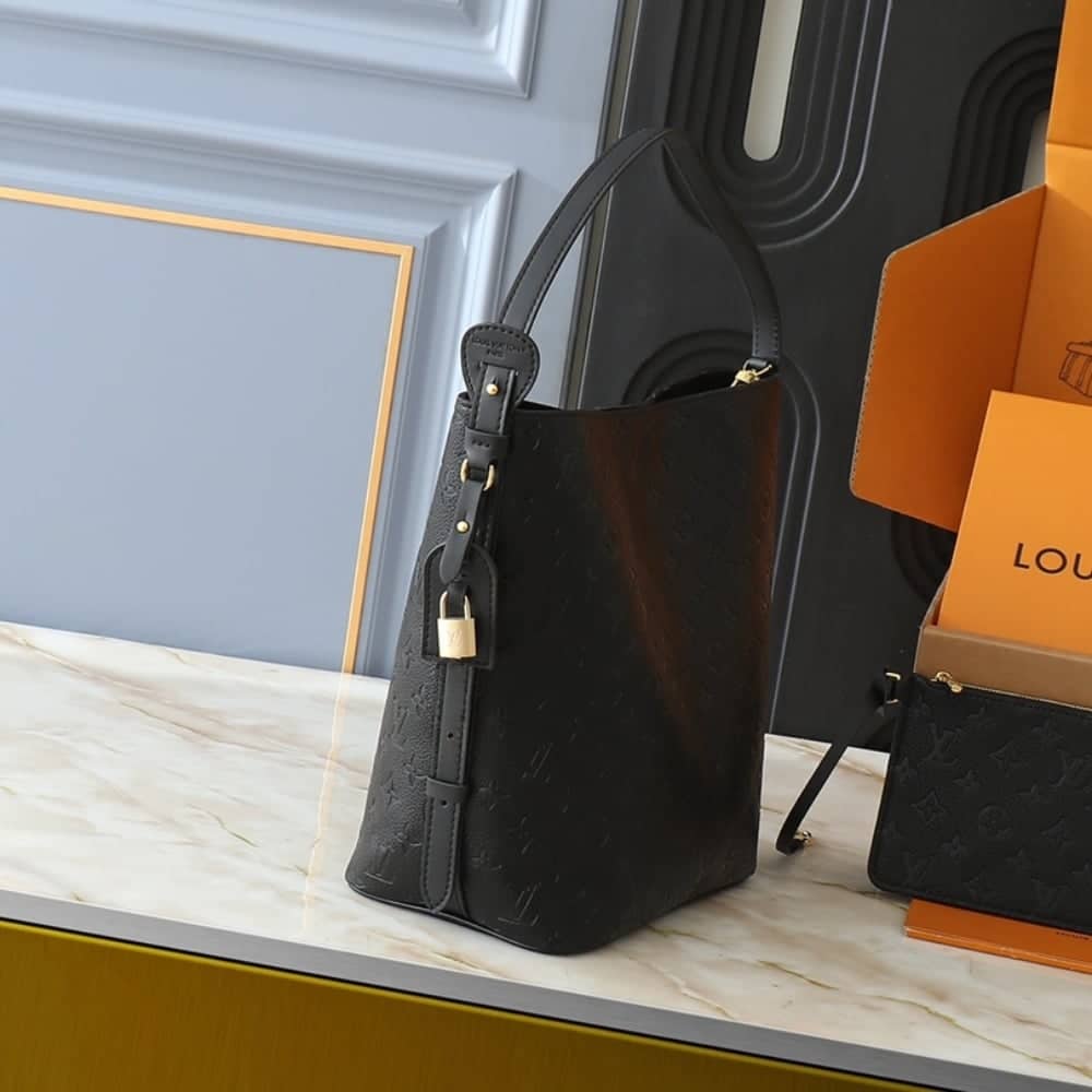 Louis Vuitton All In GM Black 30Cm M13044 - Image 2