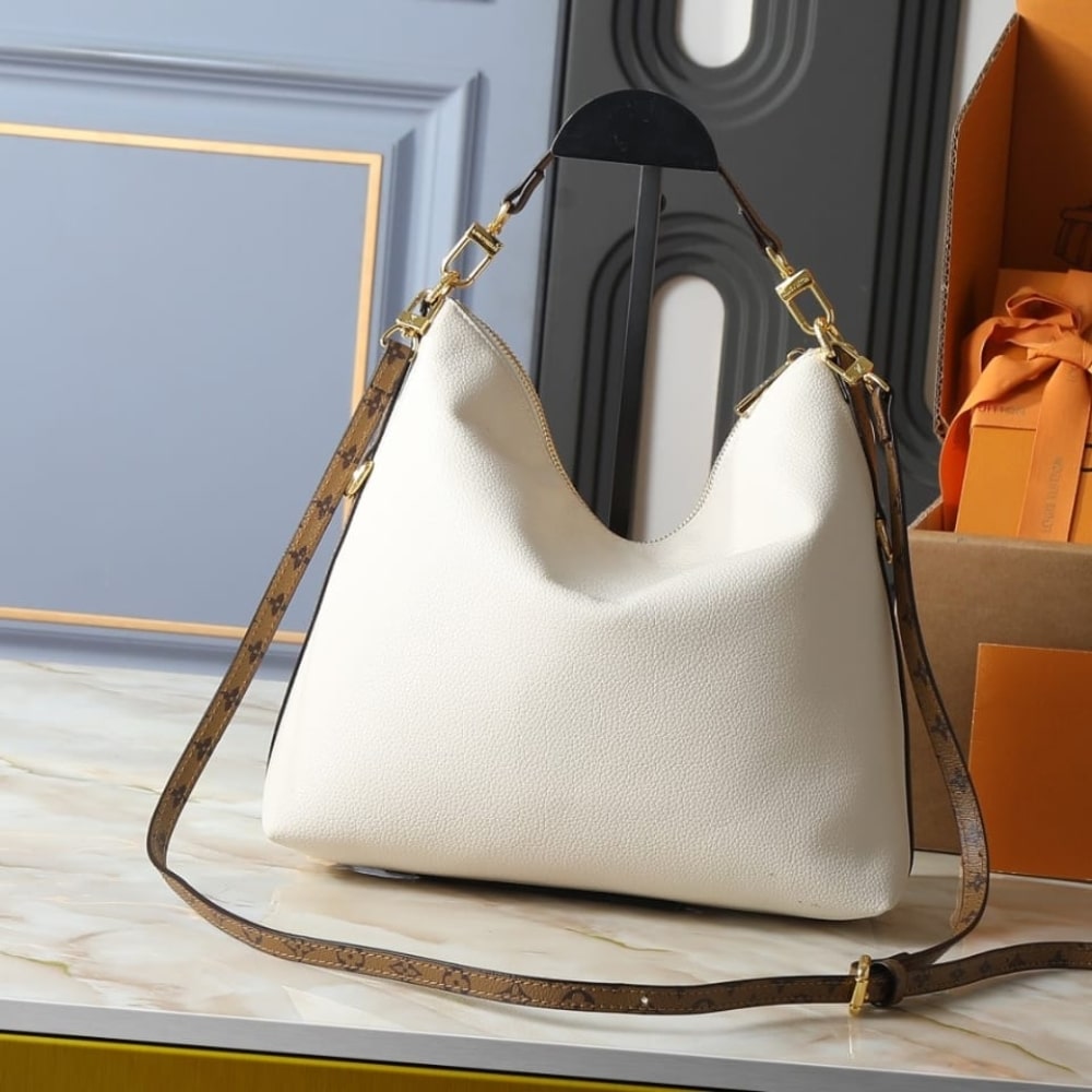 Louis Vuitton Multipass Bag Vanille 30Cm M29094 - Image 4