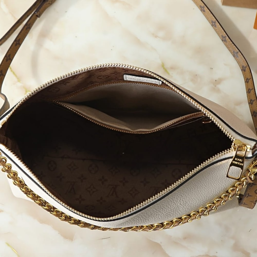 Louis Vuitton Multipass Bag Vanille 30Cm M29094 - Image 7