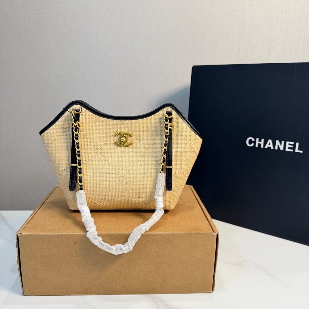 Chanel Small Shopping Bag Braided Raffia Effect Canvas And Gold Tone Metal In Beige 20Cm - Image 2