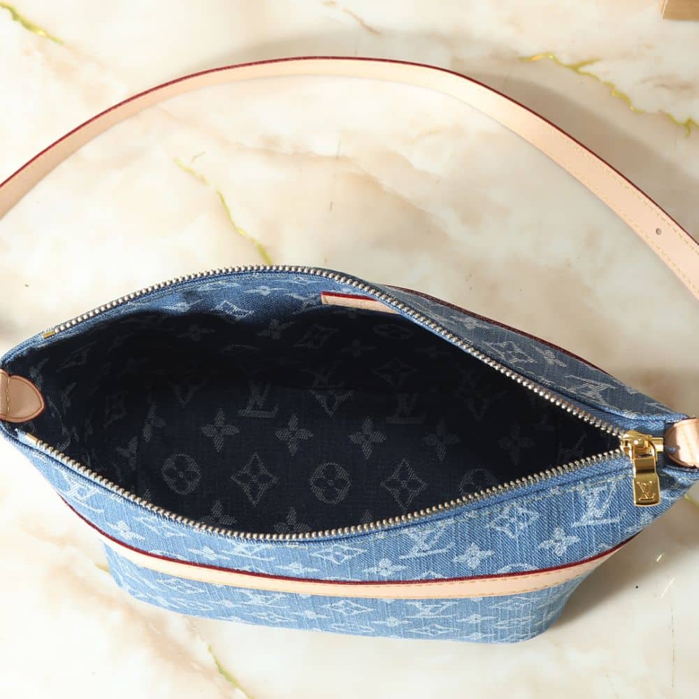 Louis Vuitton Cruiser Toiletry Bag Blue Denim 22Cm M27945 - Image 7