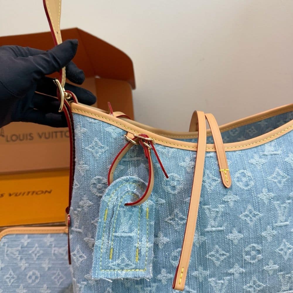 Louis Vuitton Carryall PM Blue 30Cm - Image 5