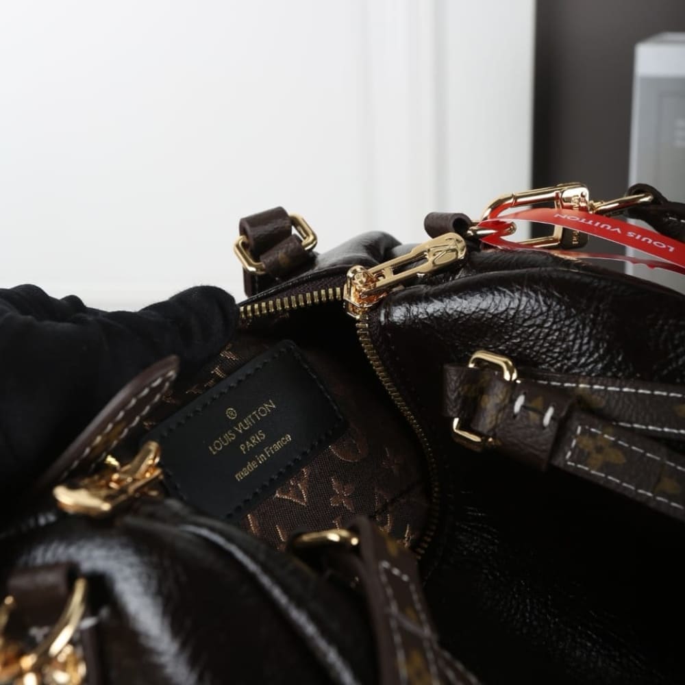 Louis Vuitton Express PM Black 26Cm M27920 - Image 9