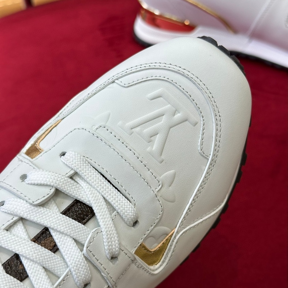 Louis Vuitton Neo Run Away Sneaker White 1AAP3L - Image 8