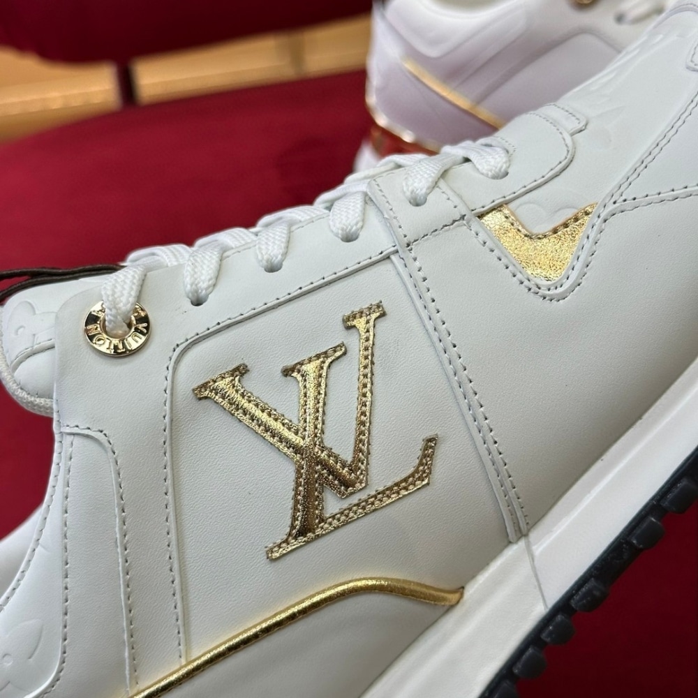 Louis Vuitton Neo Run Away Sneaker White 1AAP3L - Image 6