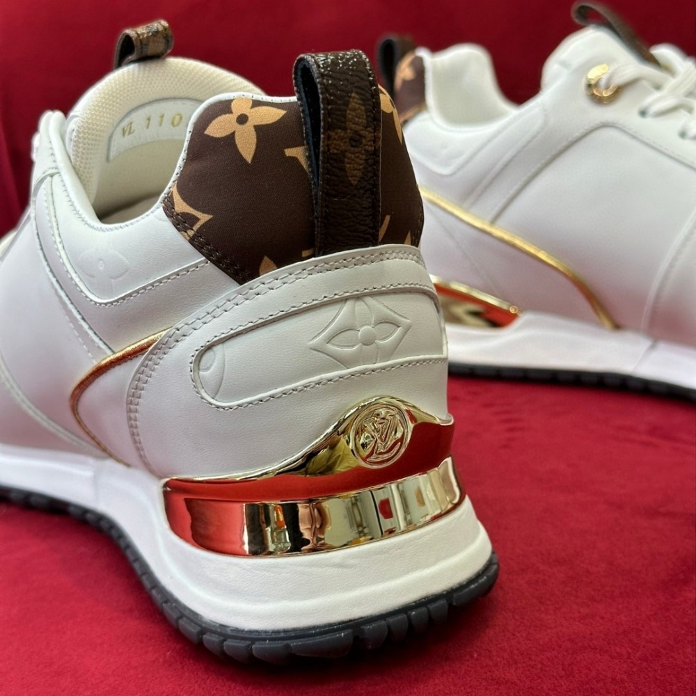 Louis Vuitton Neo Run Away Sneaker White 1AAP3L - Image 7
