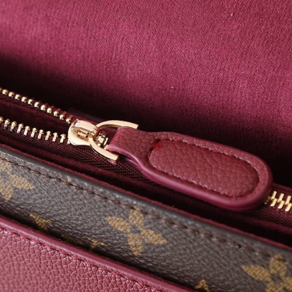 Louis Vuitton Victoire Monogram Canvas Red 26Cm M41731 - Image 7