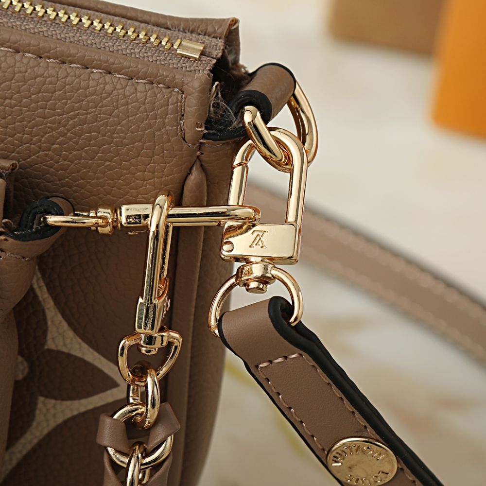 Louis Vuitton Multi Pochette Accessoires Monogram Empreinte Greige 25Cm - Image 7