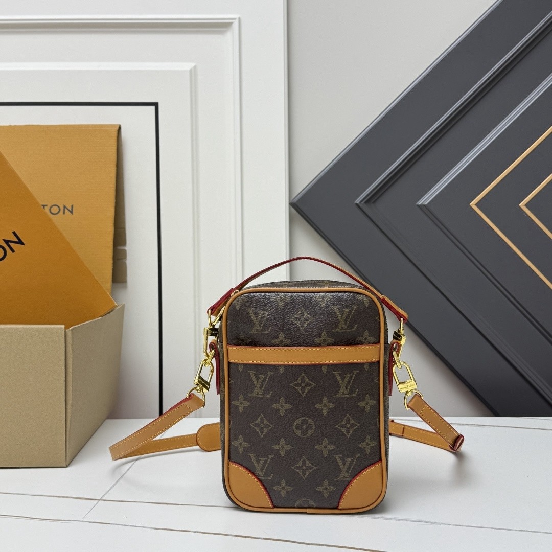 Louis Vuitton Danube Monogram Brown 21cm M14013 - Image 2