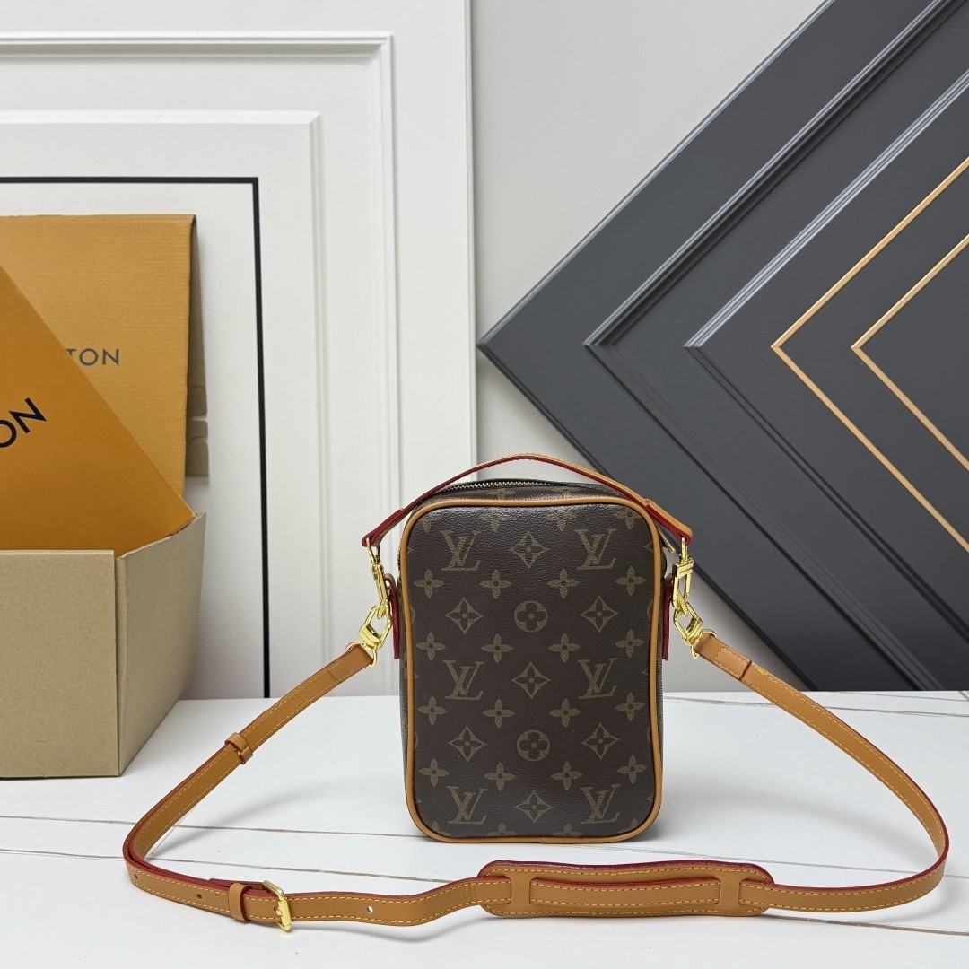 Louis Vuitton Danube Monogram Brown 21cm M14013 - Image 5