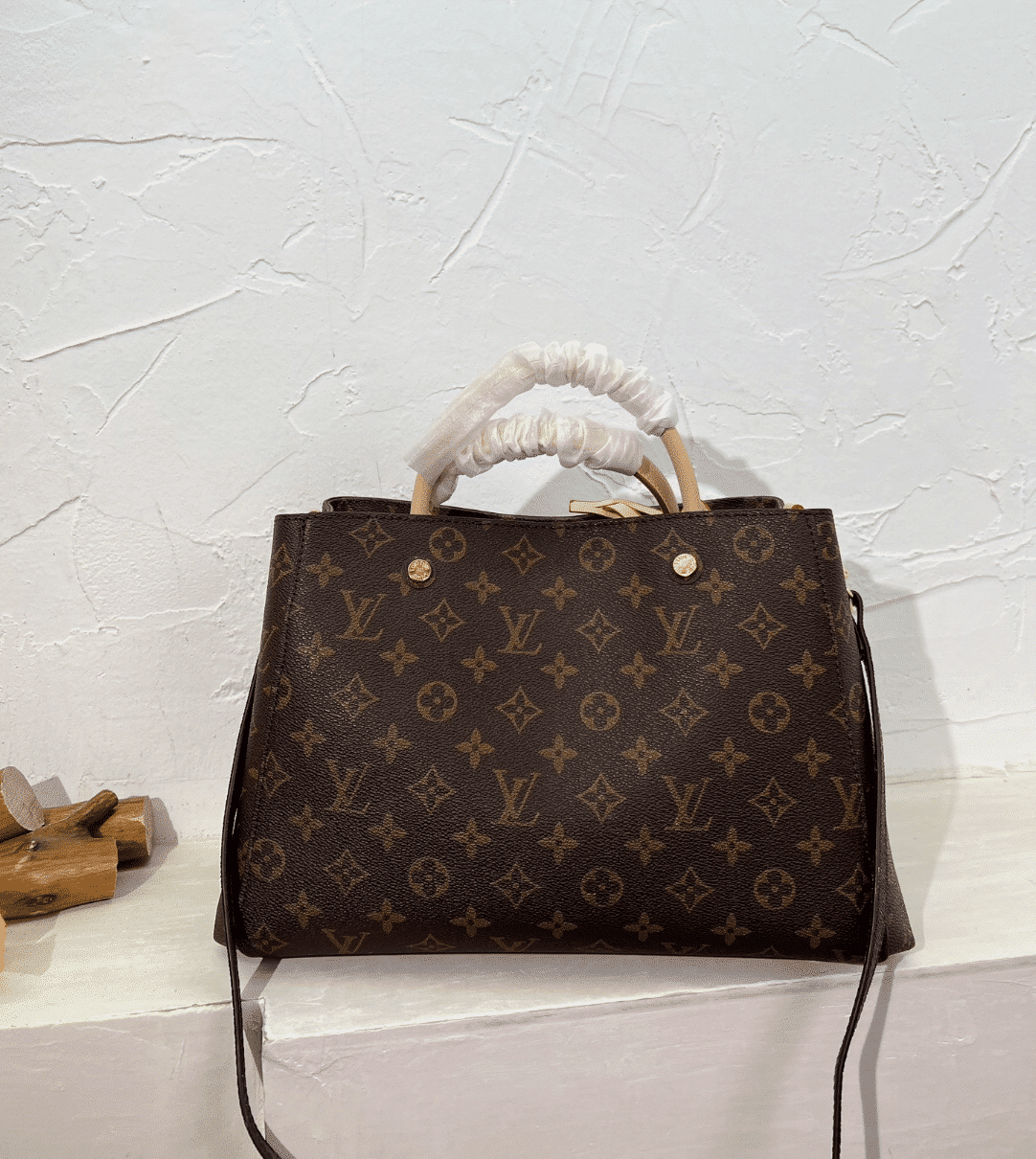 Louis Vuitton Montaigne MM Monogram Coated Canvas Brown 33Cm M41056 - Image 4