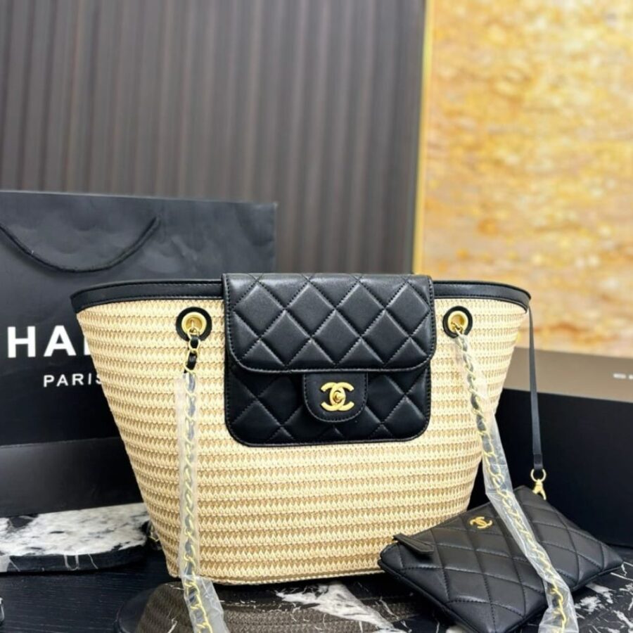 Alternative view of Chanel Small Shopping Bag Braided Straw Beige Black 25Cm